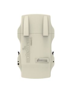 Routerboard Mikrotik Routerboard 2011Uias-2Hnd Atheros 74K Mips Cpu, 128Mb Ram,1Xsfp,5Xlan,5Xgbit Lan,2.4Ghz Os L5 Desktop Case